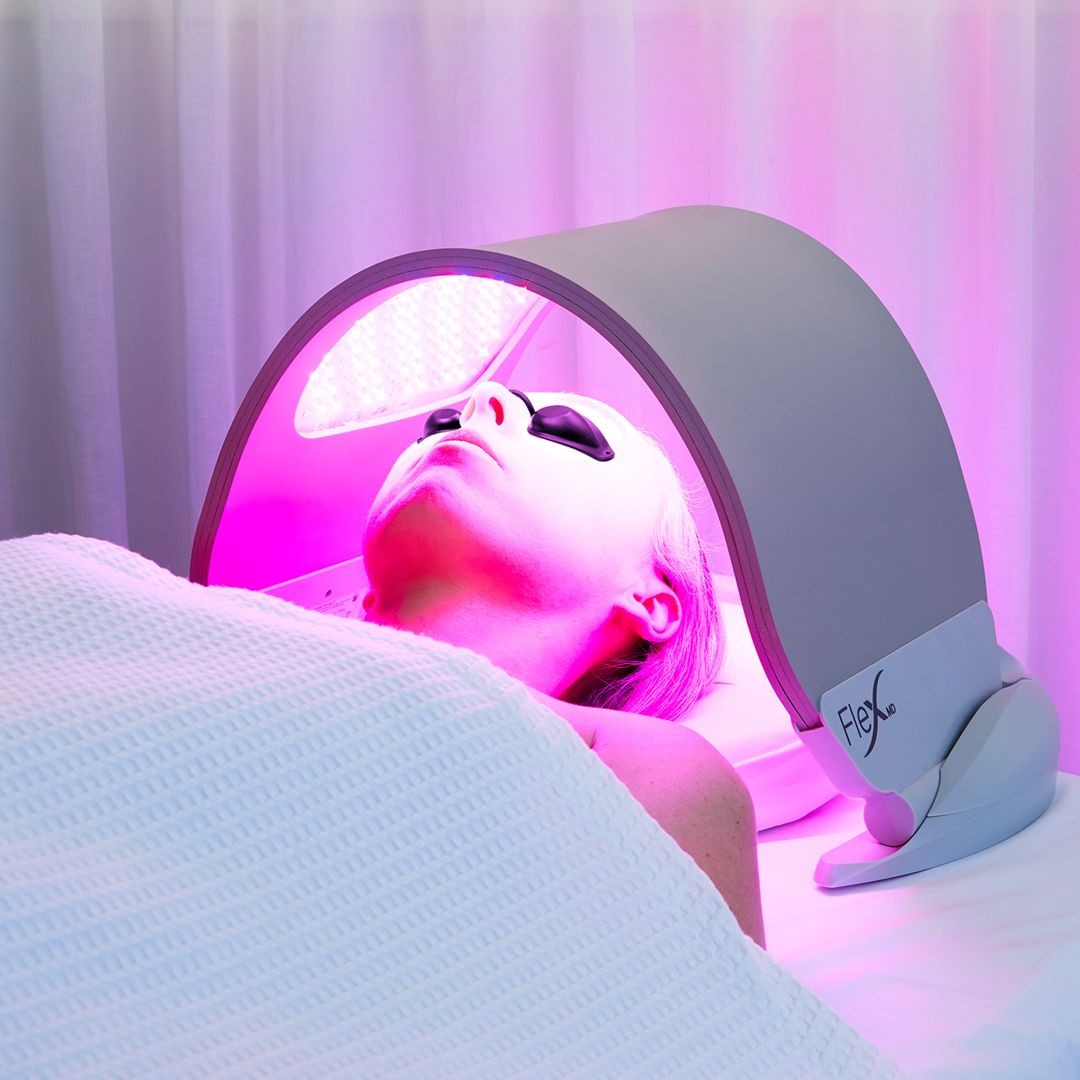 LED light ( for acne and boost collagen) 